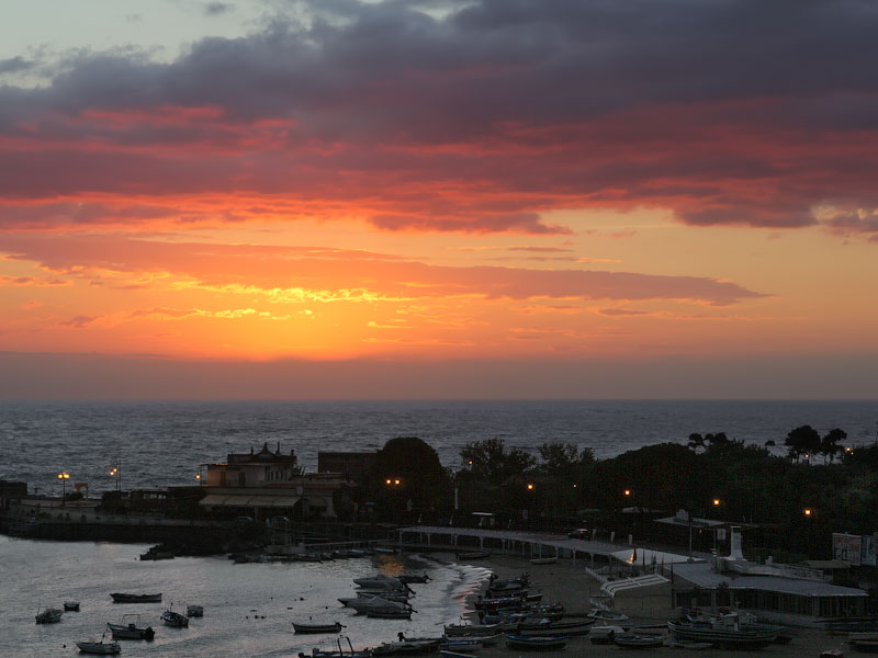Глазами очевидцев: восход солнца над Ионическим морем. Утро в Наксосе